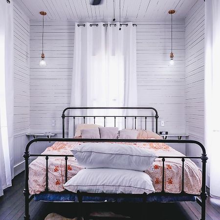 Ellison House Lockhart Bagian luar foto