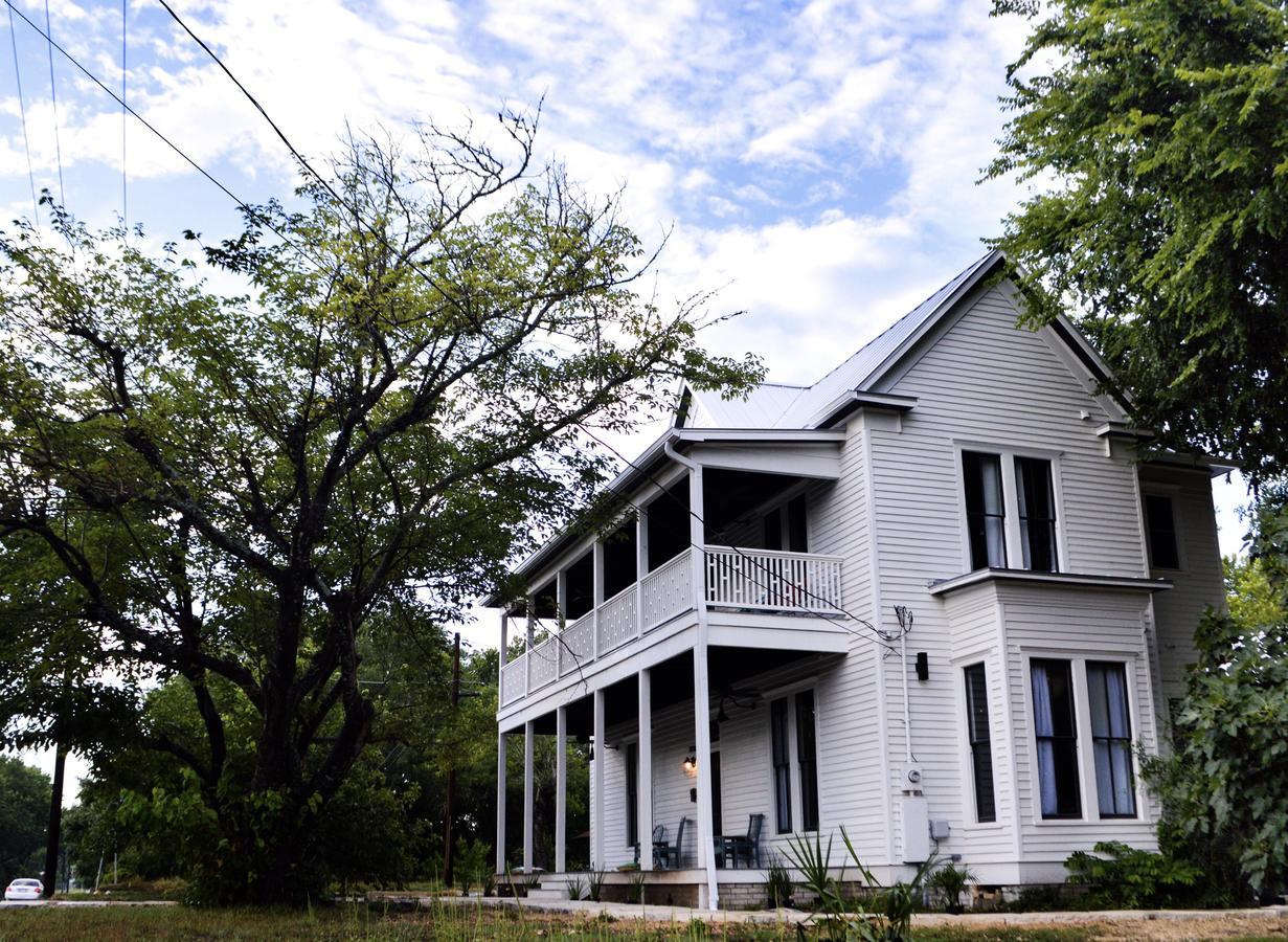 Ellison House Lockhart Bagian luar foto
